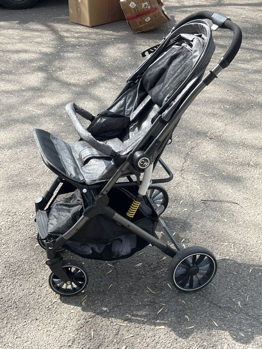 Детская коляска