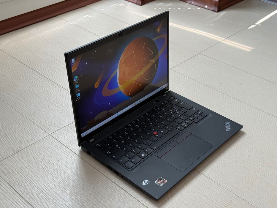 Лаптоп 14’Full HD+IPS Touchscreen Ryzen 5 PRO 6650u Lenovo Thinkpad T14 Gen3 16GB LPDDR5 6400Mhz 512GB SSD Radeon 4GB