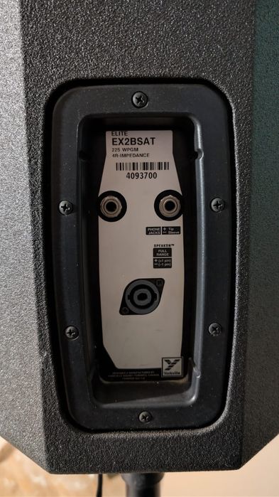 Boxe Elite si mixer Allan & Heath