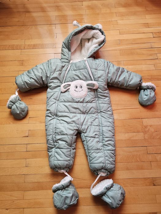 Combinezon calduros 1 an / 12-18 luni