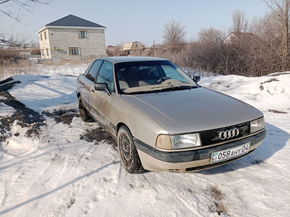 Продам авто Ауди 80 на ходу