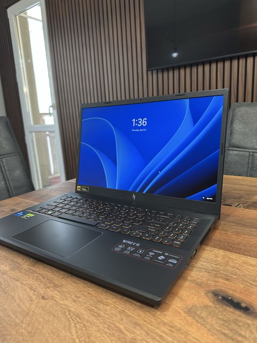 Acer Nitro V15  52-50-H4
