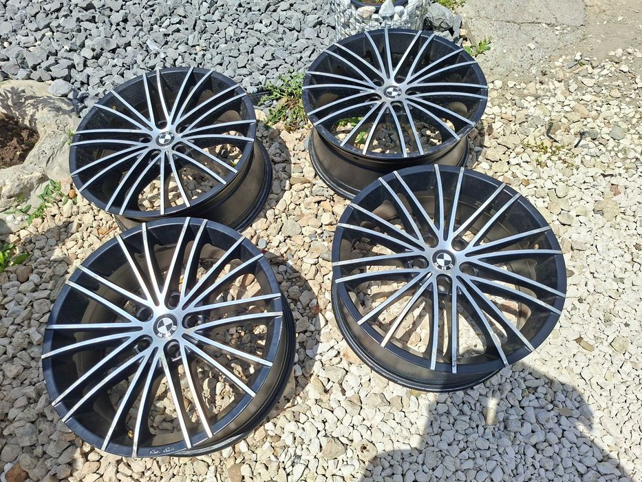 Джанти за БМВ BMW 19 8jx19EH2+ ET35