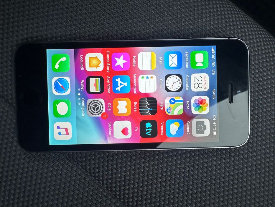 iPhone 5s Space Gray, 16GB, complet funcțional