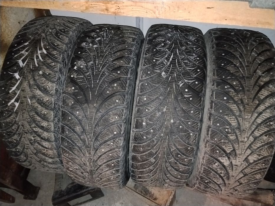 Продам шип.резину.без дисков.sava eskimo