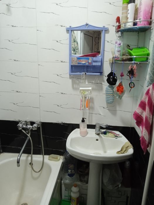 Спутник кургони С.Айний 103-52