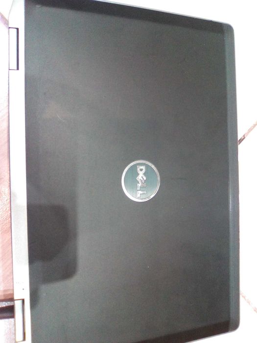 Лаптоп   DELL LATITUDE E 6420 - 4 процесора
