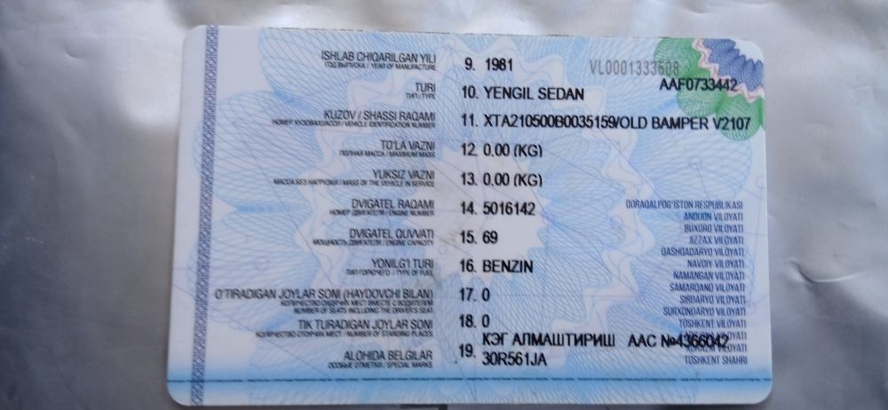 Moshin sotiladi kelishtirilgan narxda