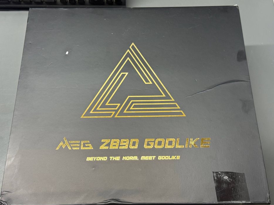 Жуда хам камёб моделдаги плата (янгиси 1300+)