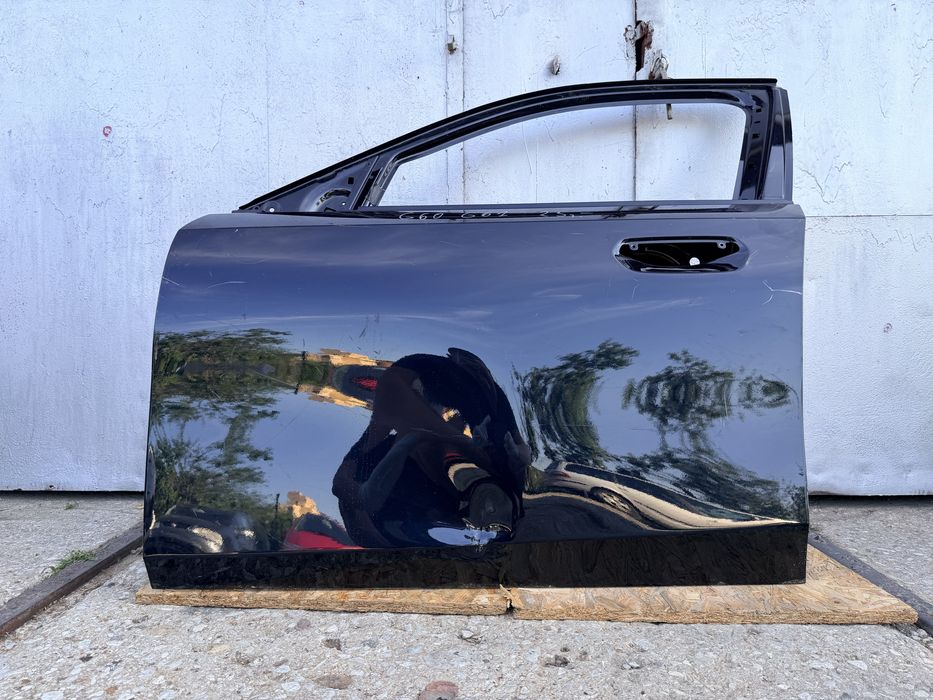 Предна лява врата за BMW G60 G61 G68 G90 M5 G99 M5  2023г-