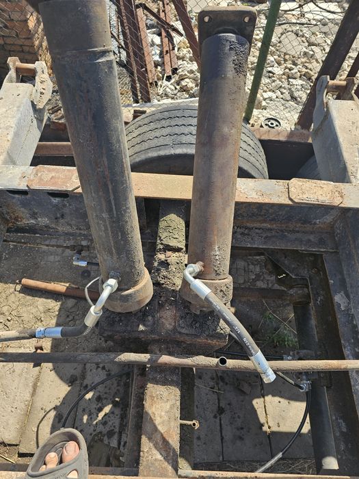 Цилиндри за ПТС-9-12
150лв/бр.