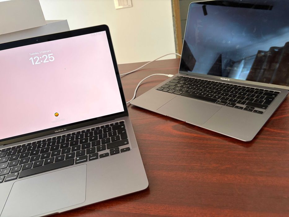 Vand Apple Macbook Air A2337 13 CPU M1 16GB RAM 256GB SSD