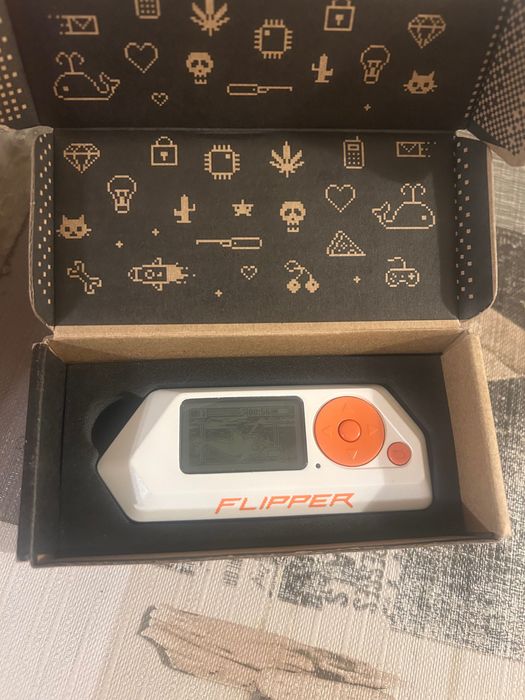 Flipper Zero Чисто Ново