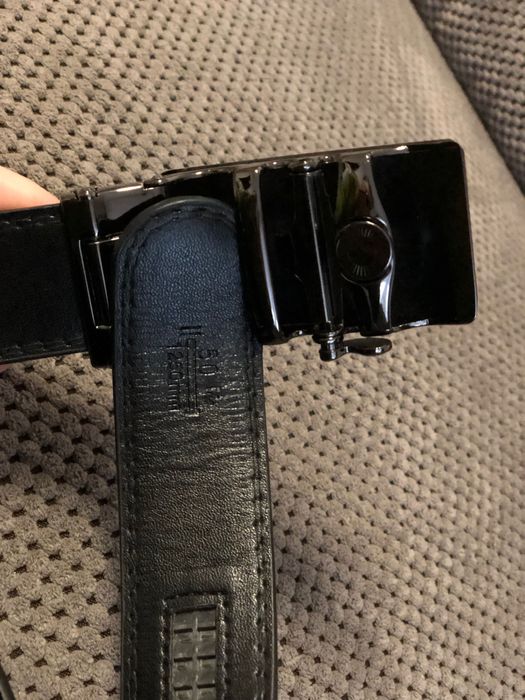 Curea nou pentru bărbați