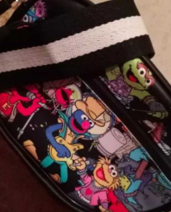 Малка чантичка с анимационни герои