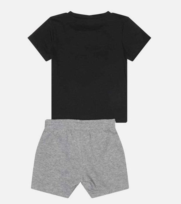 Нов комплект Nike за момчe