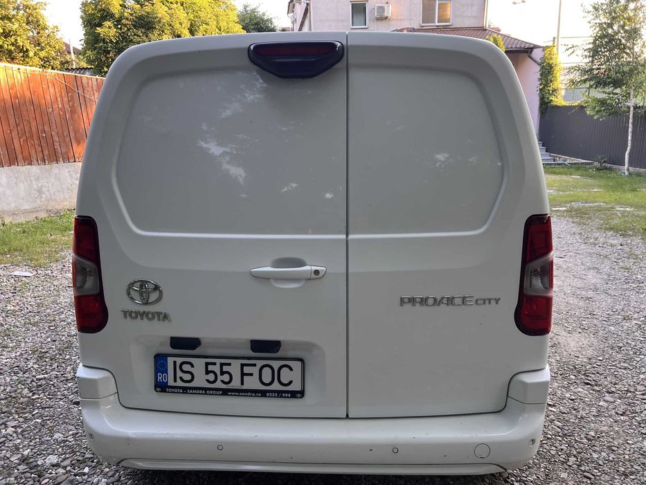 Toyota Proace City 2020, 1.5 Diesel, 3 locuri, stare foarte bună - TVA deductibil