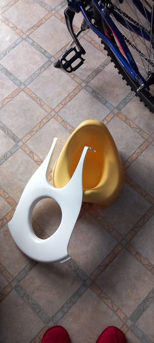 Седалка за тоалетна чиния и детско гърне