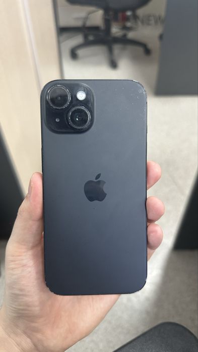 Продам IPhone 15 128 GB