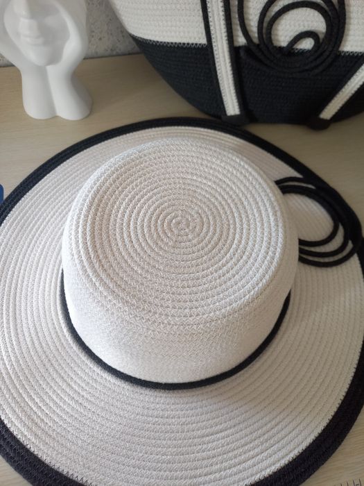 Продам набор сумка и панама