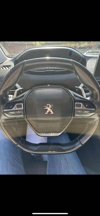 Autoturism Peugeot
