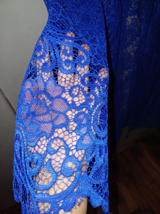 Продам платье недорого