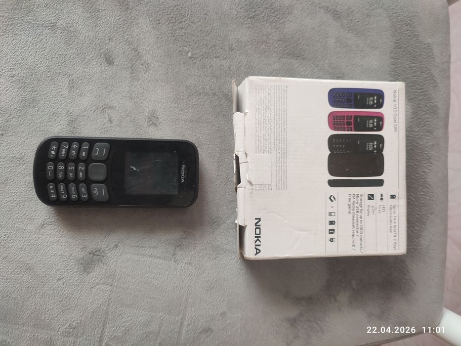 Продам телефон двух симочный