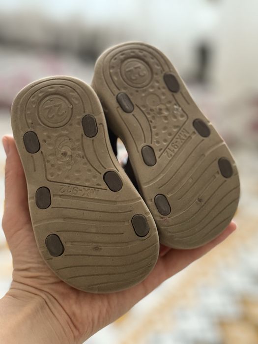 Детская обувь новая