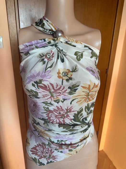 Копринен шал с флорален десен