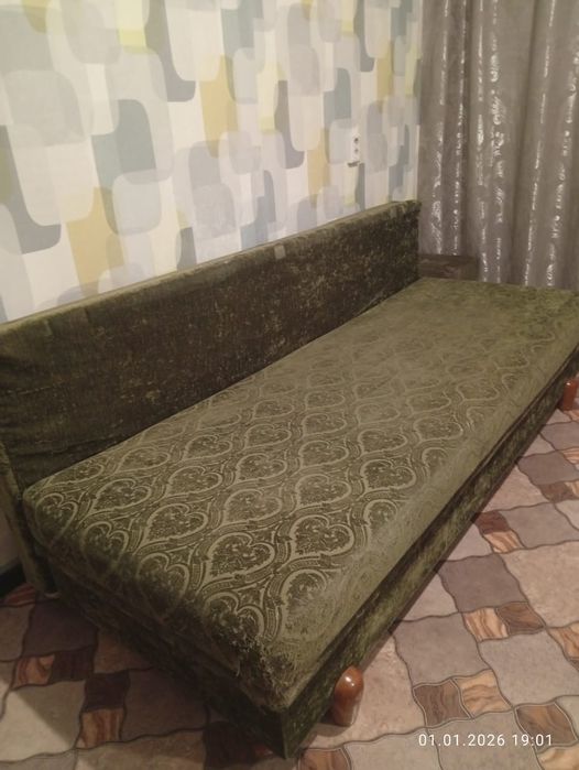 Продам Диван состояние отличное