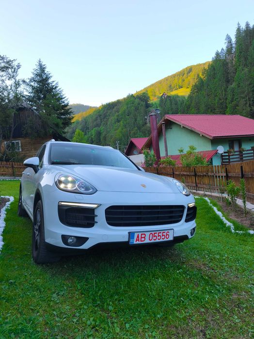 PORSCHE Cayenne 2016 — imagine 2