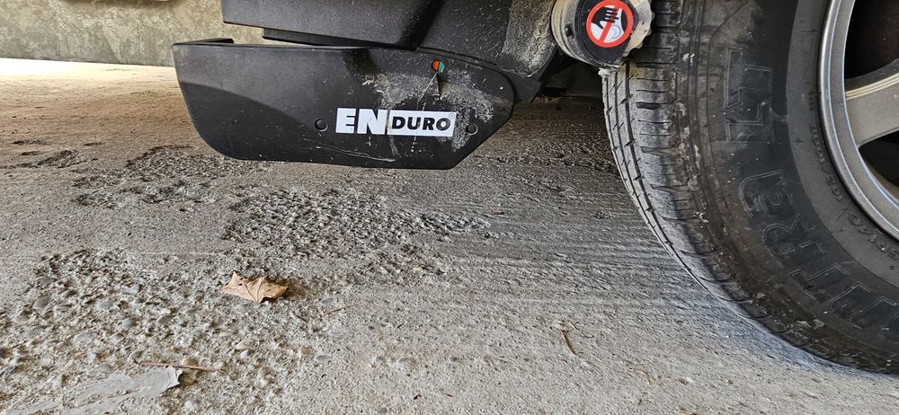 rulotă  ultra-dotată
