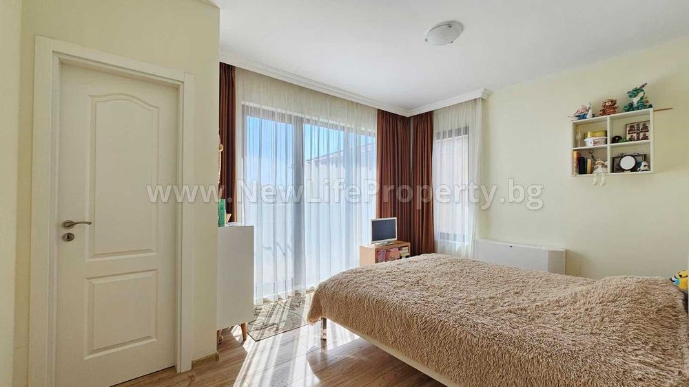 Продава се Къща в Поморие - 108 кв.м за 1275 €/кв.м - Снимка #8