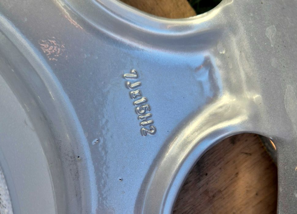 Jante pt Mercedes Benz W124 15"