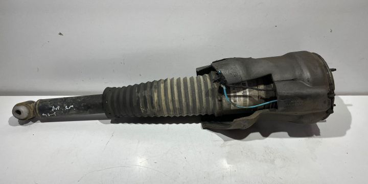 Perna aer dreapta spate 3.0tdi 4h0616002M Audi A8 D4/4H [facelift] [2