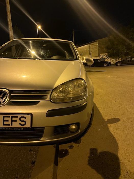 Golf 5 1.9 TDI  stare foarte buna, al doilea proprietar, intretinuta