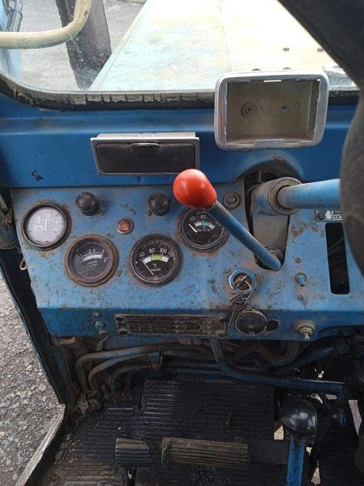 Продаётся Трактор т40