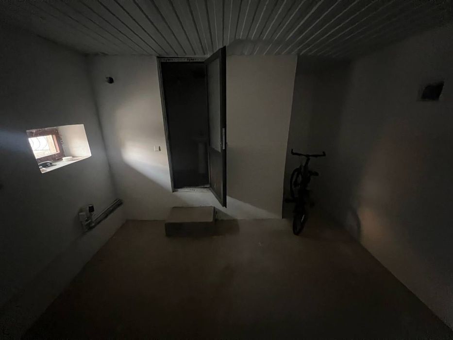 Hovli Uchaska Tikuv Sexga Oilaga