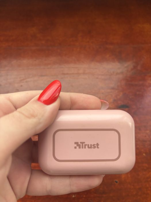 Bluetooth слушалки Trust, безжични, розови