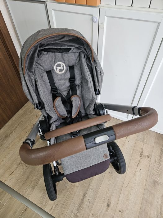 Cybex Balios S бебешка количка със зимен кош