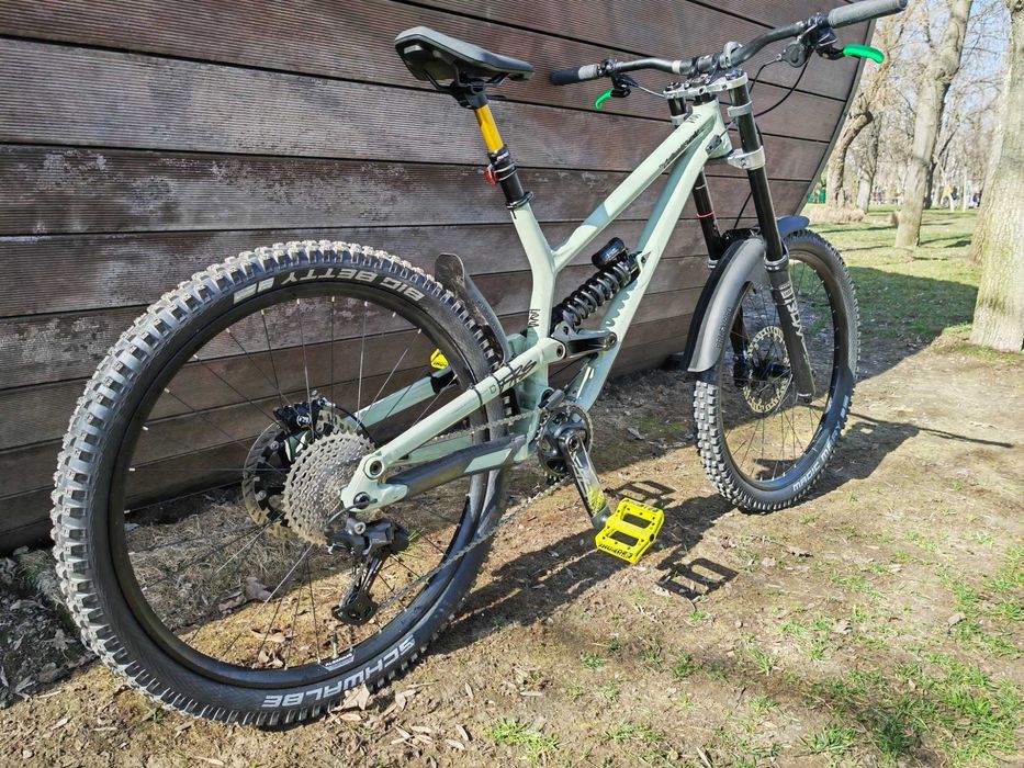 Commencal FRS FURIOUS marime M modificat 11 viteze 200mm fata/spate