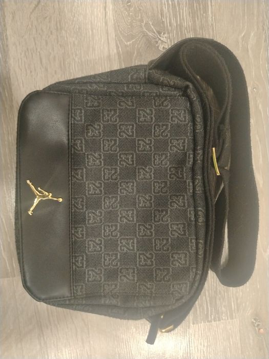 Сумка jordan черная