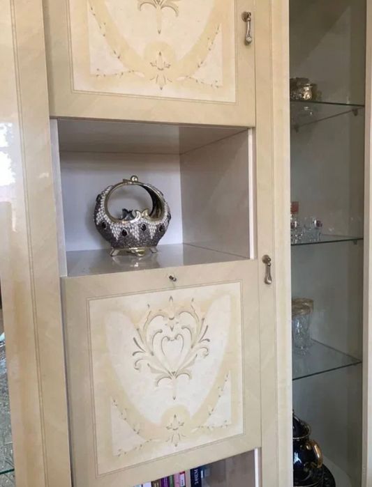 Итальянское качество! Элегантная стенка в зал по отличной цене!
