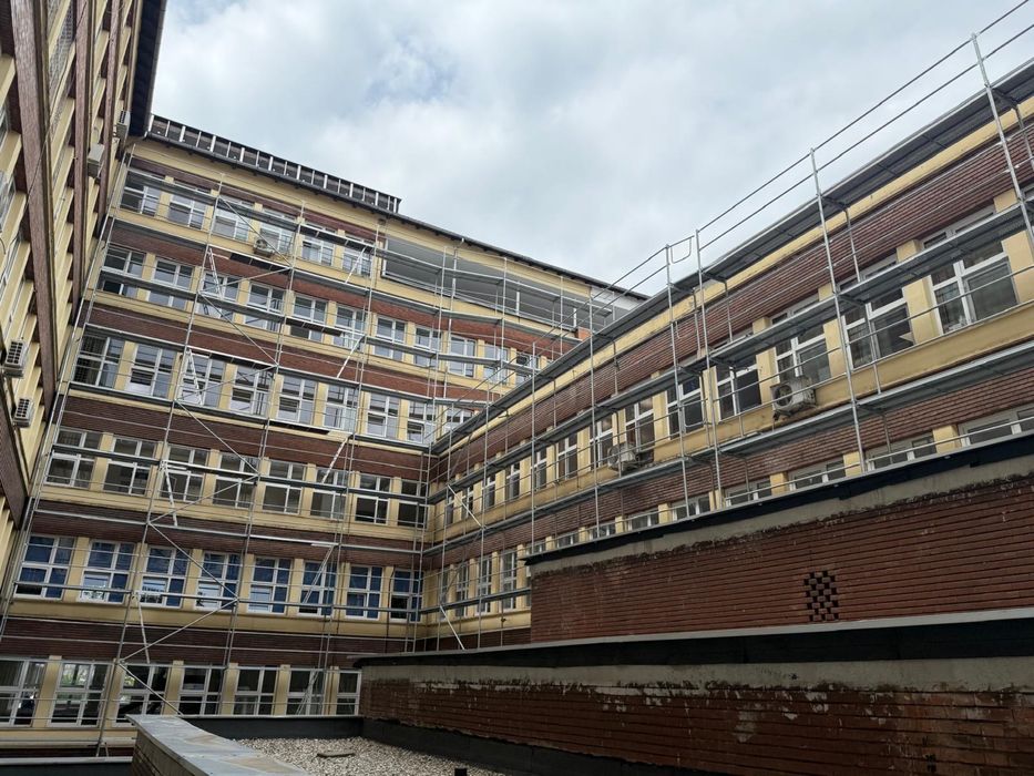 Schela metalica cu montaj