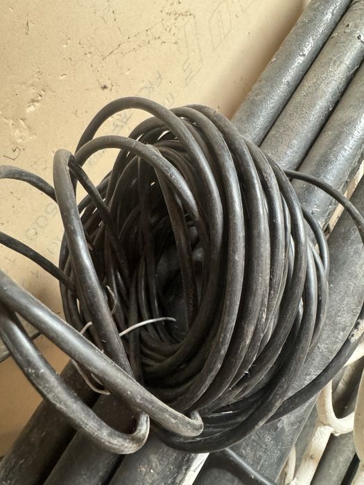 Кабель для интернета и не только