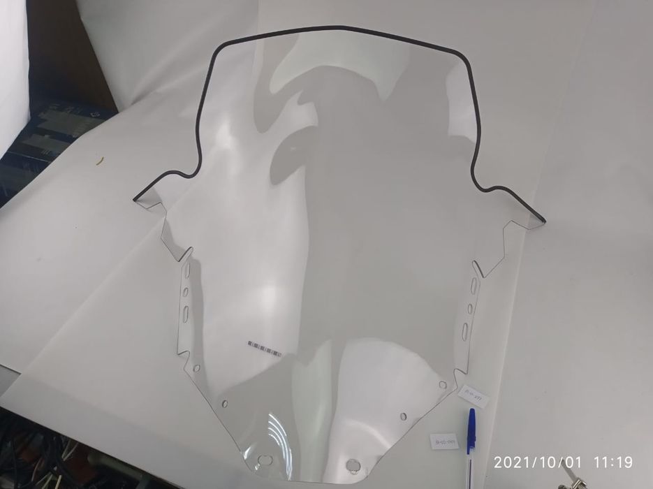 Стекла  на снегоходы