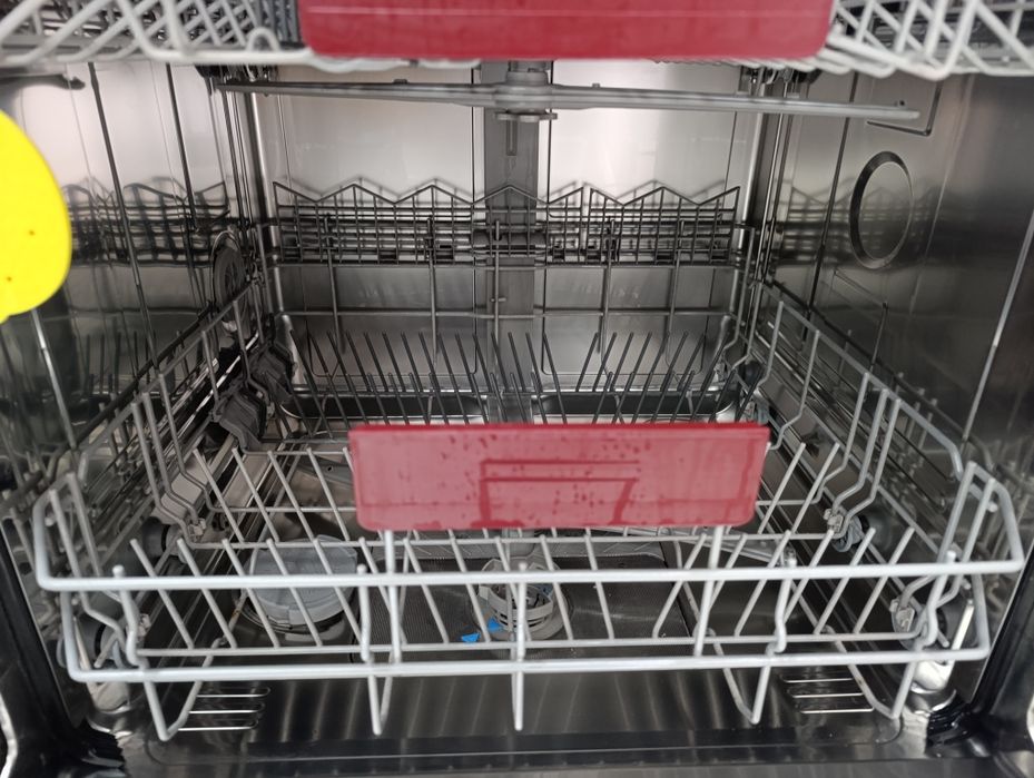 Съдомиялна машина NEFF  60см внос