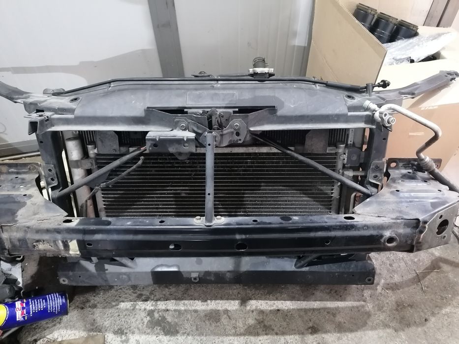 Мазда 6  1.8 бензин