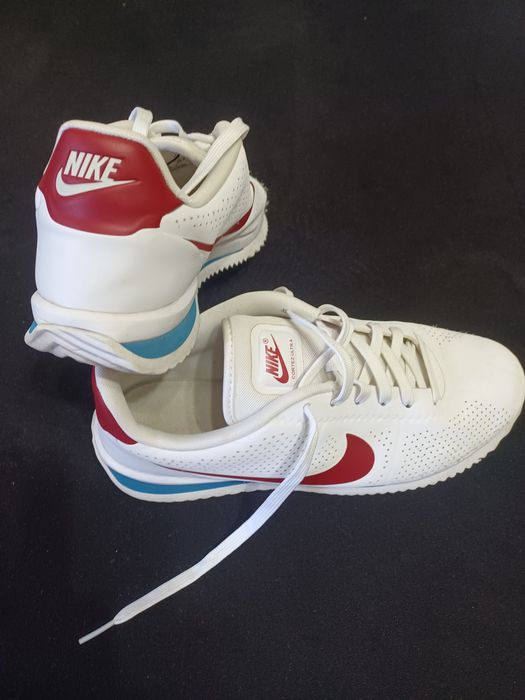 Маратонки Nike Coutez Ultra