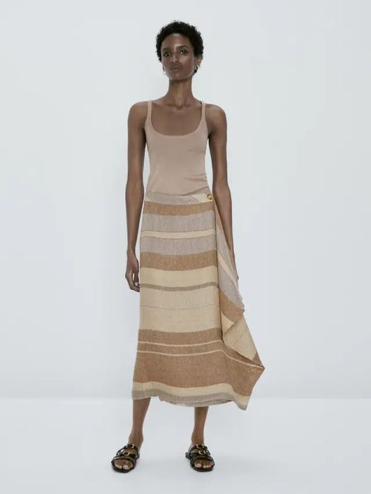 Fusta din in Massimo Dutti